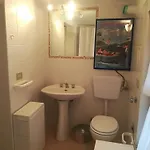Casa Bianca Azzurra Con Piscina Semesterbostad Niella Belbo