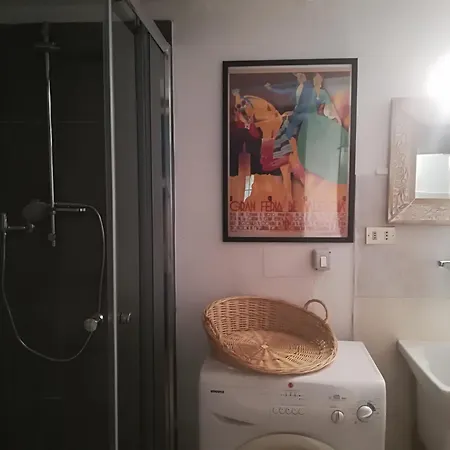 Casa Bianca Azzurra Con Piscina Niella Belbo