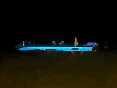 Casa Bianca Azzurra Con Piscina Niella Belbo